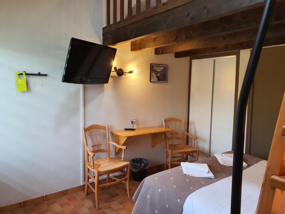 Logis Hotel Restaurant L'Escarbille Saint-Martin-dʼArdèche Zewnętrze zdjęcie