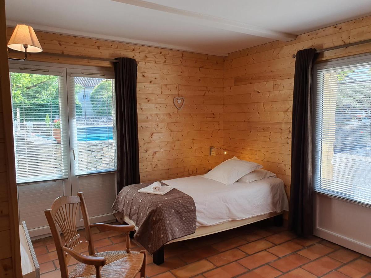 Logis Hotel Restaurant L'Escarbille Saint-Martin-dʼArdèche Zewnętrze zdjęcie