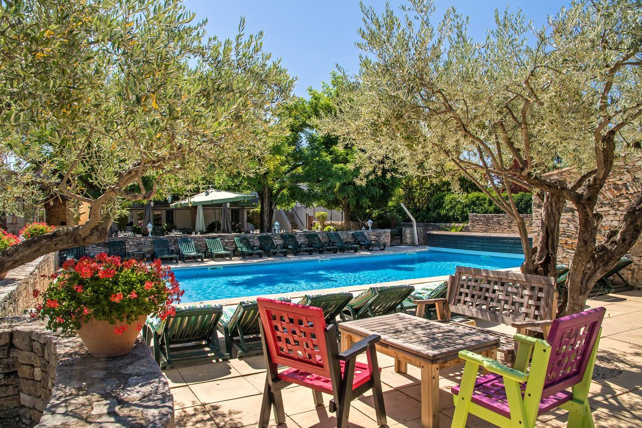 Logis Hotel Restaurant L'Escarbille Saint-Martin-dʼArdèche Zewnętrze zdjęcie